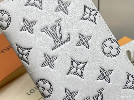 WIS VUITTON WALLET-10*19*2cm BRAZZA LOUIS 0705
